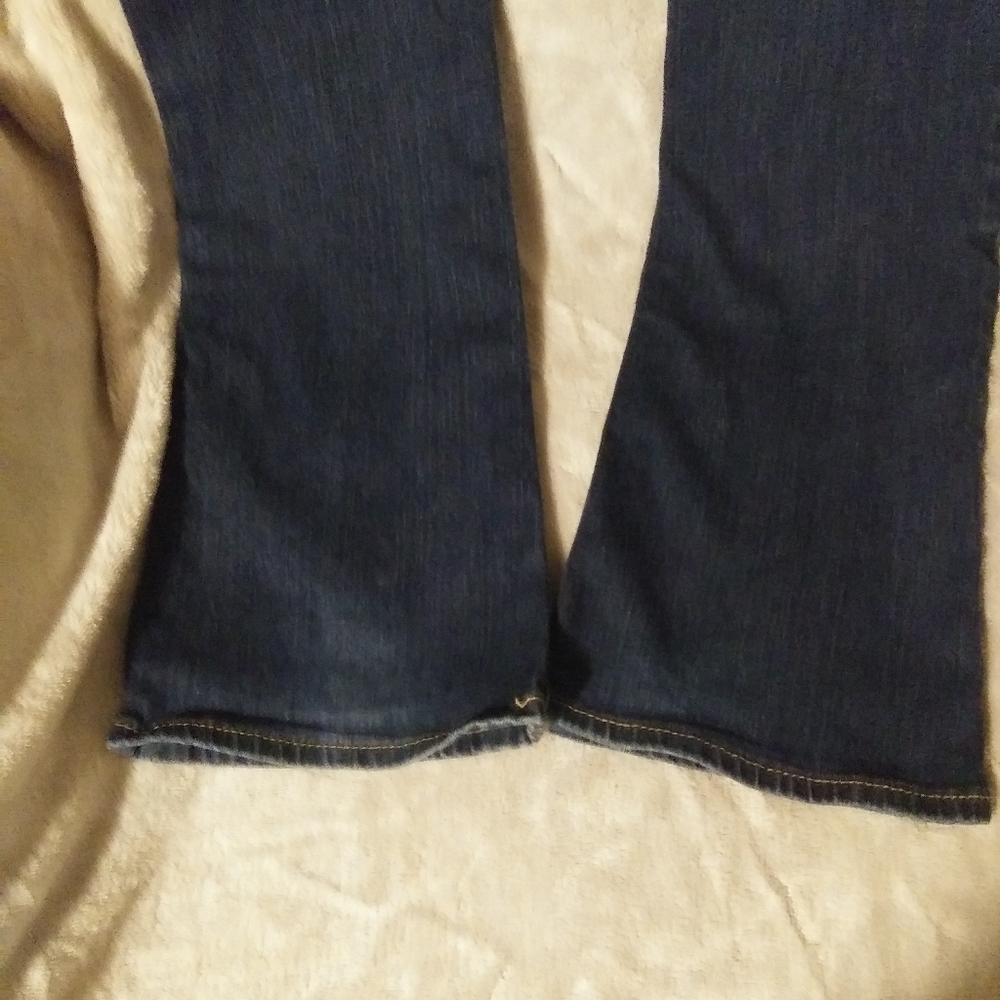 Jeans - Picture 6 of 6